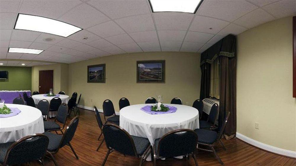 Holiday Inn Express & Suites Charlotte Arpt-Belmont By Ihg Zewnętrze zdjęcie